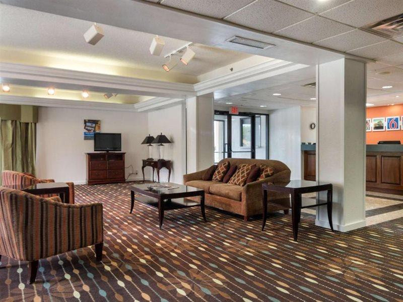 Dublin Inn And Suites Eksteriør bilde