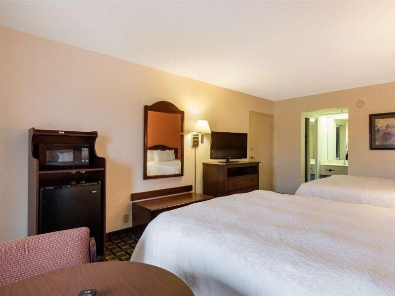 Dublin Inn And Suites Eksteriør bilde