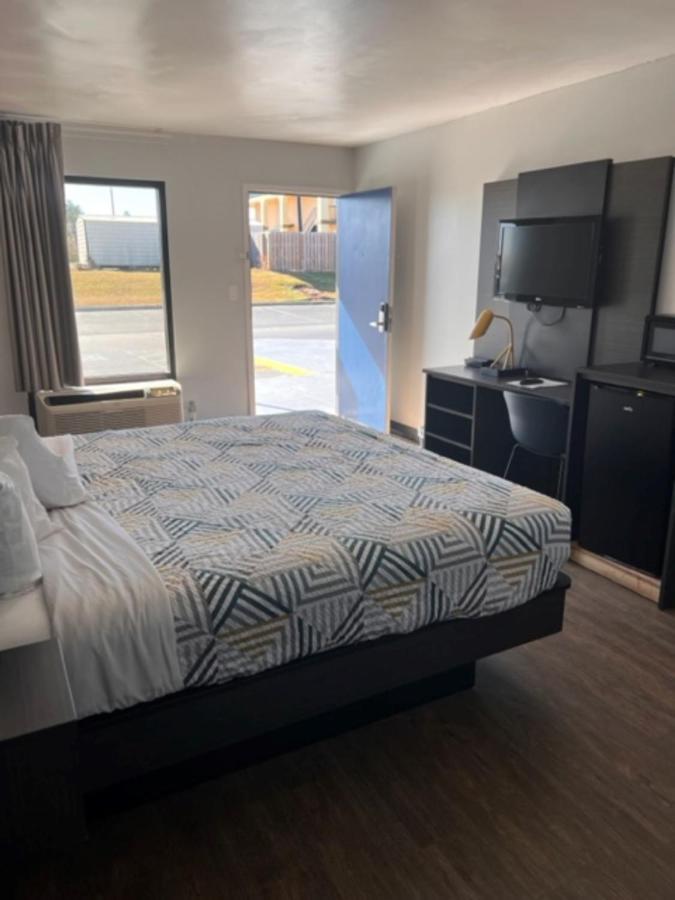 Dublin Inn And Suites Eksteriør bilde